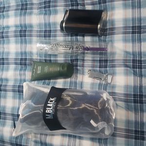 Mens 5 pc lot flask, utility keychain, body poufs beard wash NEW